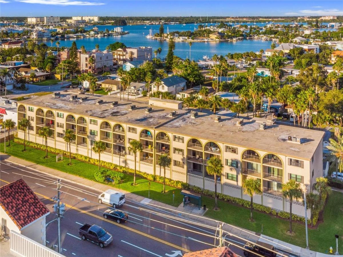 Escape To Paradise St. Pete Beach Bagian luar foto